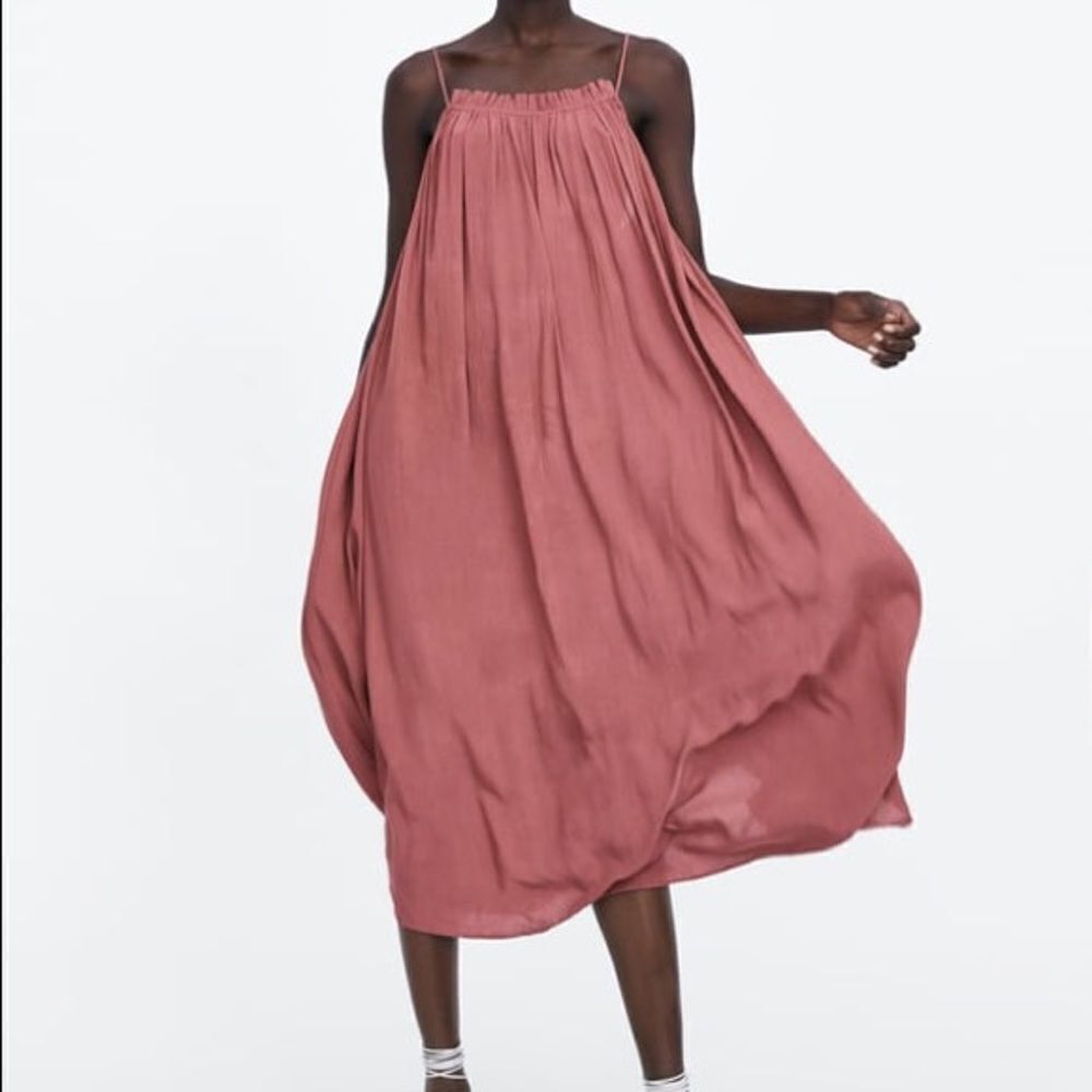 ✨ LONG SLIP DRESS✨ - Picture 6 of 9